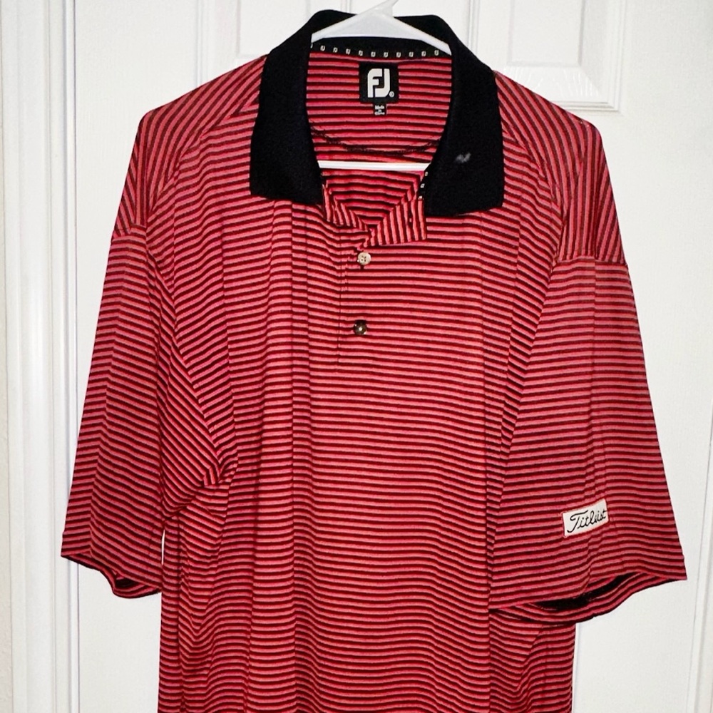 FootJoy FJ Titleist Tour Logo Golf Polo Red Black Stripes Size XL Moisture Wick - Picture 3 of 8